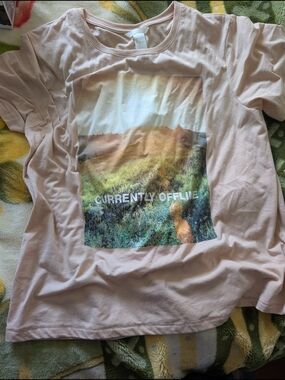 H&M Light Pink Graphic Short Sleeve Tee - "Currently Offline"